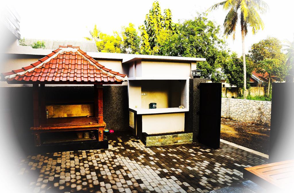 Lazy Inn Kuta  Dış mekan fotoğraf